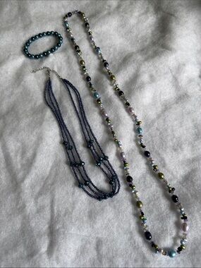 2 Necklaces and 1 Bracelet: Multi-colored Pearl & Bead Layered Necklace Set